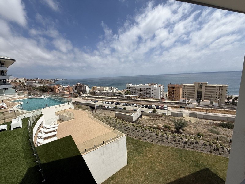 Terraza con vistas al mar del apartamento de Carvajal