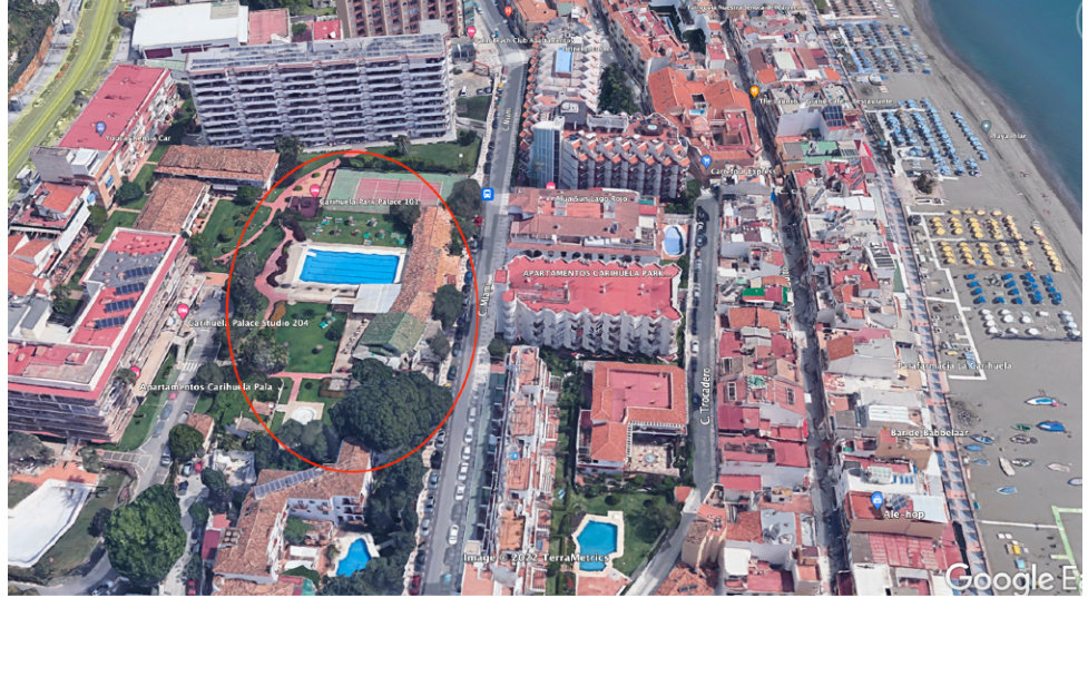 Vista aérea de La Carihuela, solar hotelero en Calle Miami